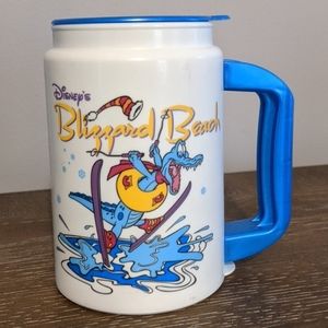 EUC! Disney Refillable 16 oz Blizzard Beach Mug